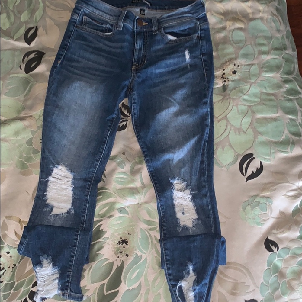 Skinny ripped denim jeans